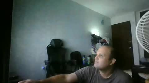 Heavy Rebell online show from October 2025 08:04:02 AM