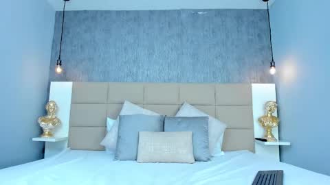 Keira Hecate online show from March 2026 06:55:01 PM