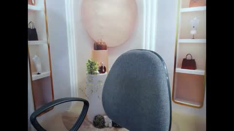 love bug online show from January 2026 03:23:02 AM