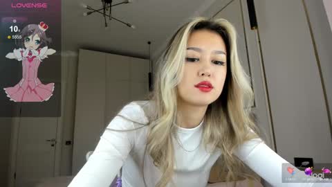 Nomy3 online show from January 2025 05:23:02 AM