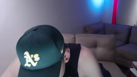 hefesto_69 online show from September 2025 03:01:02 PM