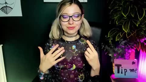 Heidi online show from February 2025 10:34:01 AM