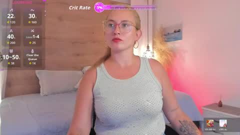 Snapshot of heidishayk chatting on May 2026 07:09:01 PM ANTARA REY online show from May 2026 07:09:01 PM