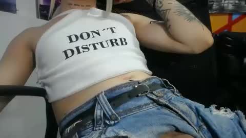 Heidy Sumers online show from February 2025 09:46:01 PM