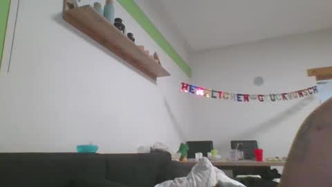 Snapshot of heili21 chatting on January 2025 08:51:01 AM Wixxgeil online show from January 2025 08:51:01 AM