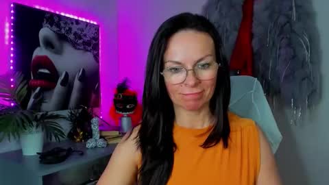 Snapshot of helen_79 chatting on May 2026 02:45:01 PM Helen online show from May 2026 02:45:01 PM