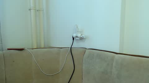 helen_adams_ online show from February 2025 11:23:01 AM