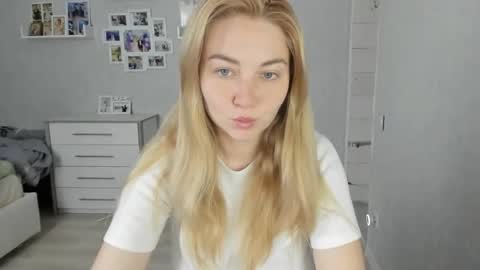 Helen sven online show from June 2026 07:03:01 AM