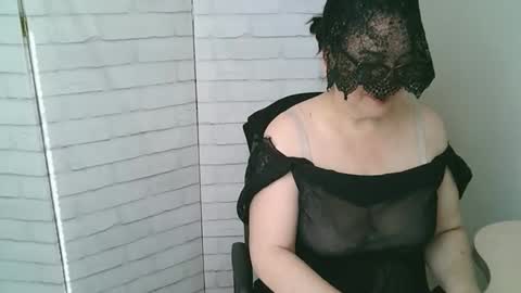 Helen online show from April 2026 06:03:02 AM