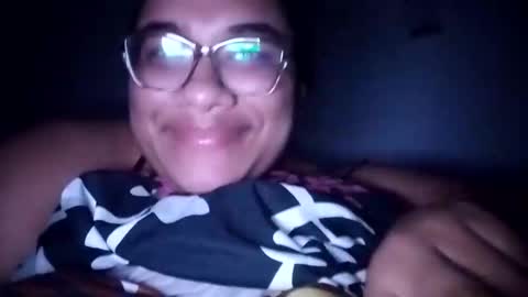 Helena online show from December 2025 02:30:02 AM