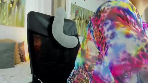 Helena Santos  online show from February 2025 10:09:01 PM