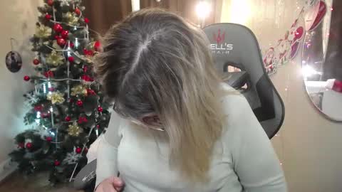 helenenigma online show from January 2025 04:52:02 AM