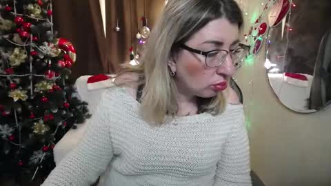 helenenigma online show from January 2025 04:34:01 AM