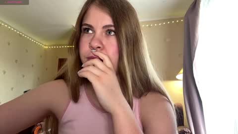 Chloe online show from May 2026 06:32:01 AM