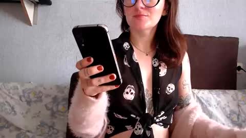 HelenRed online show from February 2026 09:38:01 AM