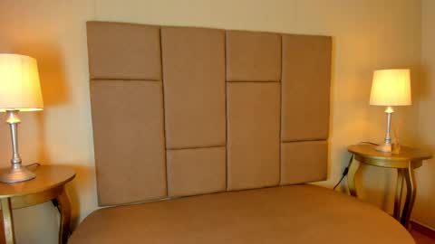 Helen or Hells online show from March 2026 12:39:02 PM