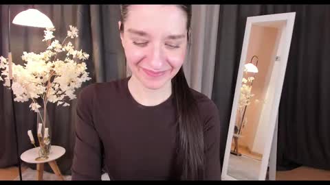 Helen online show from March 2025 05:42:01 AM