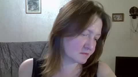 Snapshot of helgacharming chatting on June 2026 10:05:02 PM helgacharming online show from June 2026 10:05:02 PM