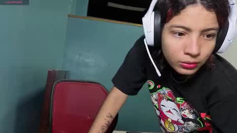 Helia Transfem and Amy online show from November 2025 10:59:02 PM