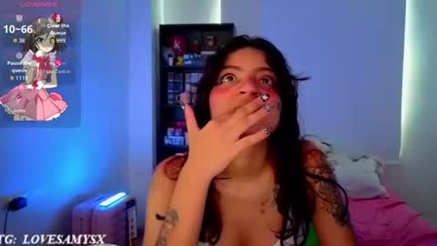 Snapshot of helia_n_amy chatting on June 2026 06:40:01 PM Helia Transfem and Amy online show from June 2026 06:40:01 PM