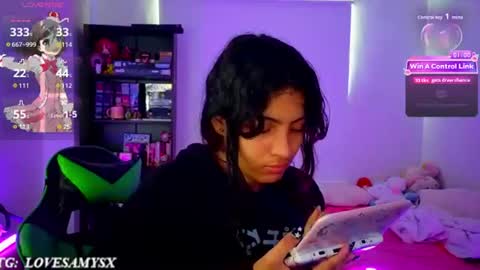 Snapshot of helia_n_amy chatting on June 2026 03:49:02 PM Helia Transfem and Amy online show from June 2026 03:49:02 PM