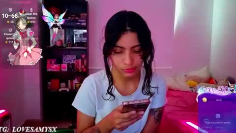 Snapshot of helia_n_amy chatting on July 2026 09:39:02 PM Helia Transfem and Amy online show from July 2026 09:39:02 PM