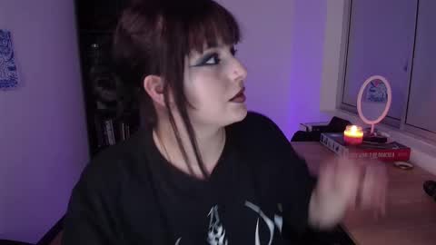 Snapshot of hell_dancer_ chatting on November 2025 01:27:01 AM Lexa online show from November 2025 01:27:01 AM