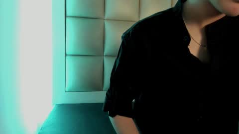 hellen__smith_ online show from February 2026 03:37:02 AM