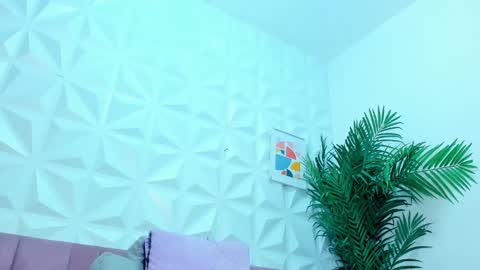 hellen     online show from January 2025 07:04:01 PM