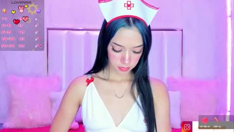 Hellen Paris online show from November 2025 06:13:01 AM