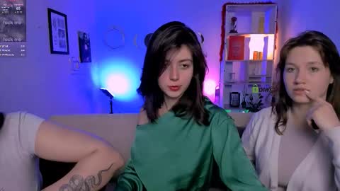 Helli online show from March 2026 05:08:02 AM