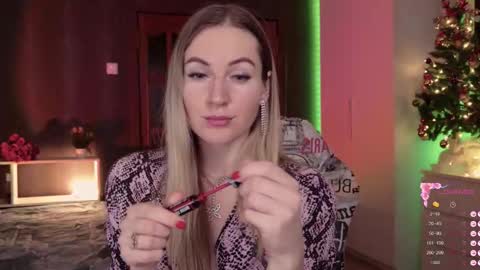 Alisia  Monday to Friday from 10 am to 4 pm GMT 2 online show from December 2025 08:20:01 AM