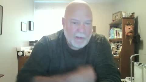 Snapshot of helloforfun111 chatting on September 2025 12:52:02 PM helloforfun111 online show from September 2025 12:52:02 PM