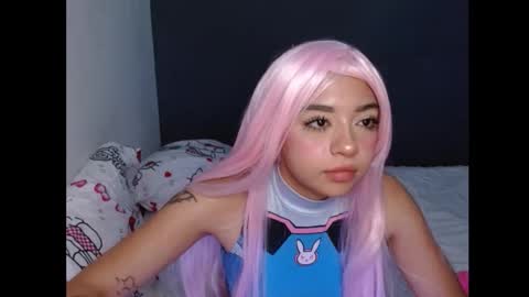 hellokitty_valery1 online show from December 2025 09:46:02 AM