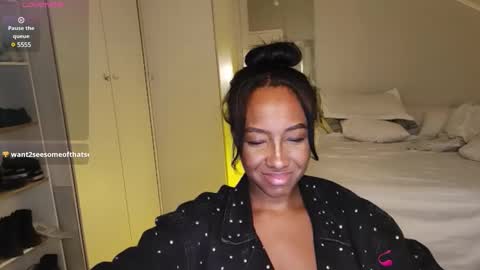 Snapshot of hellsd97 chatting on December 2024 04:34:02 AM hellsd97 online show from December 2024 04:34:02 AM