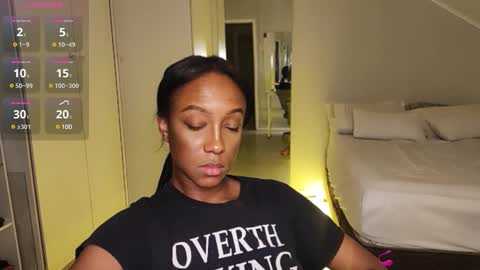 Snapshot of hellsd97 chatting on February 2025 04:06:01 AM hellsd97 online show from February 2025 04:06:01 AM