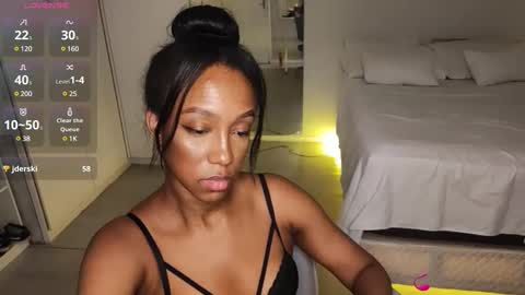 Snapshot of hellsd97 chatting on February 2025 03:53:01 AM hellsd97 online show from February 2025 03:53:01 AM