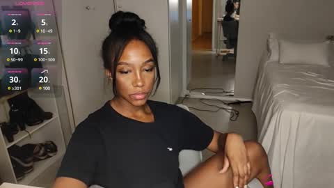 Snapshot of hellsd97 chatting on March 2025 12:50:01 AM hellsd97 online show from March 2025 12:50:01 AM