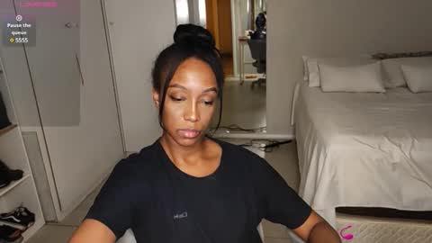 Snapshot of hellsd97 chatting on March 2025 05:23:02 AM hellsd97 online show from March 2025 05:23:02 AM