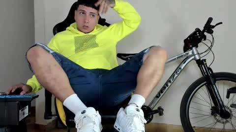 Snapshot of hellstar_team chatting on October 2025 08:04:01 AM Star and Andy online show from October 2025 08:04:01 AM