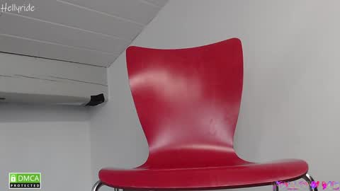 Snapshot of hellyride chatting on January 2025 01:04:01 PM hellyride online show from January 2025 01:04:01 PM