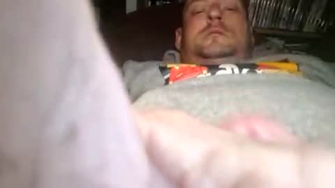 Snapshot of helpmecumhard4uxxx chatting on June 2026 07:09:01 PM helpmecumhard4uxxx online show from June 2026 07:09:01 PM
