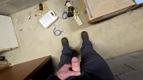 helpmestroke88 online show from December 2025 11:37:01 AM