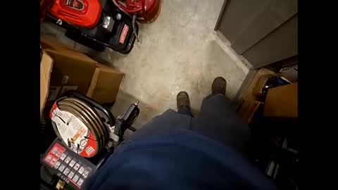 helpmestroke88 online show from April 2026 10:27:01 AM