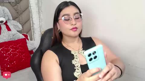 Zahira online show from January 2026 07:39:01 PM