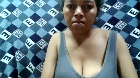 henitsaldy online show from September 2025 02:38:02 PM