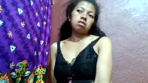 Snapshot of henitsaldy chatting on May 2026 02:57:01 PM henitsaldy online show from May 2026 02:57:01 PM