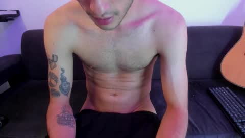 henrik_senn online show from March 2026 11:28:02 AM