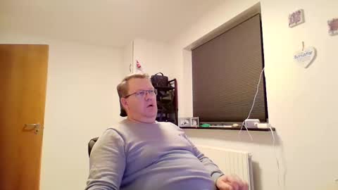 henrikrp1971 online show from January 2025 09:04:02 PM