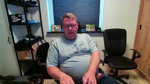 henrikrp1971 online show from April 2026 05:27:01 PM